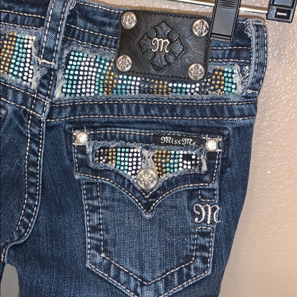 MISS ME Girls jeans size 12 bootcut Gem pockets💛